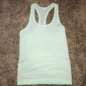 Teal Lululemon tank